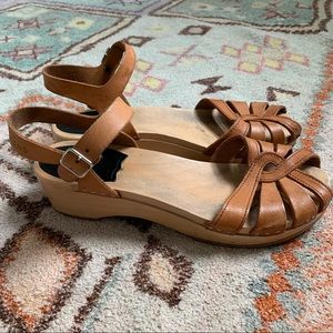 Swedish Hasbeen brown wood and leather sandal clogs, size 37